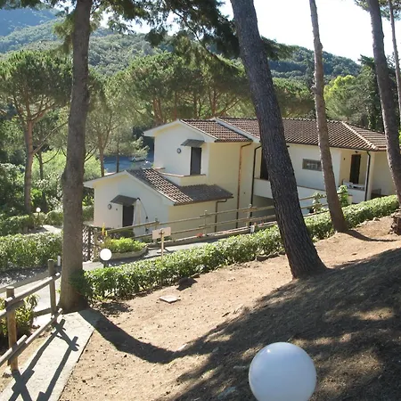 アパートホテル Le Mimose プロッキオ