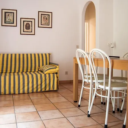 Le Mimose מלון דירות פרוצ'ו